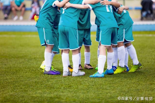曼联艰难收平富勒姆，卡里克面临更大压力